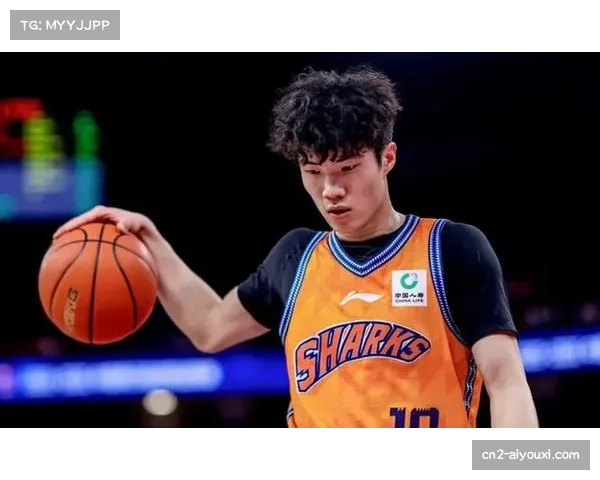 偰李永炜12分2抢断 上海年轻后卫防守端表现亮眼